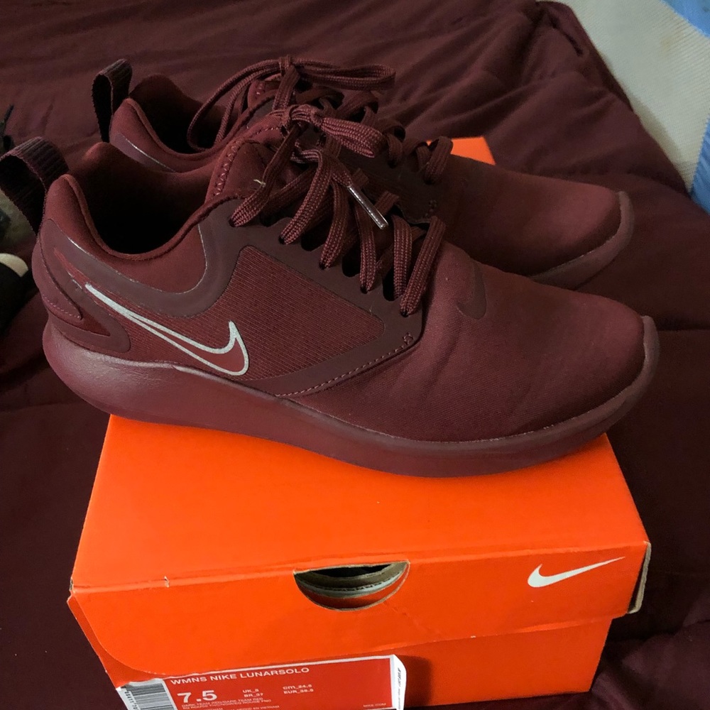 Nike Lunarsolo 7.5
